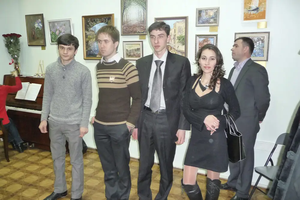 Выставка живописи для молодёжи кубани.